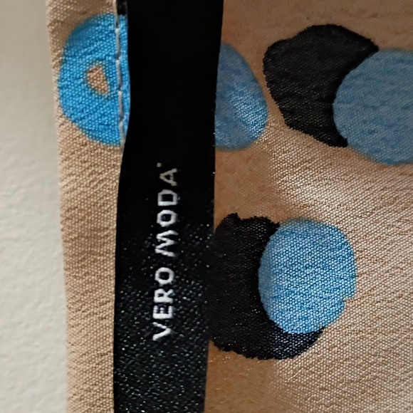 Vero Moda  Blouse - Picture 5 of 6